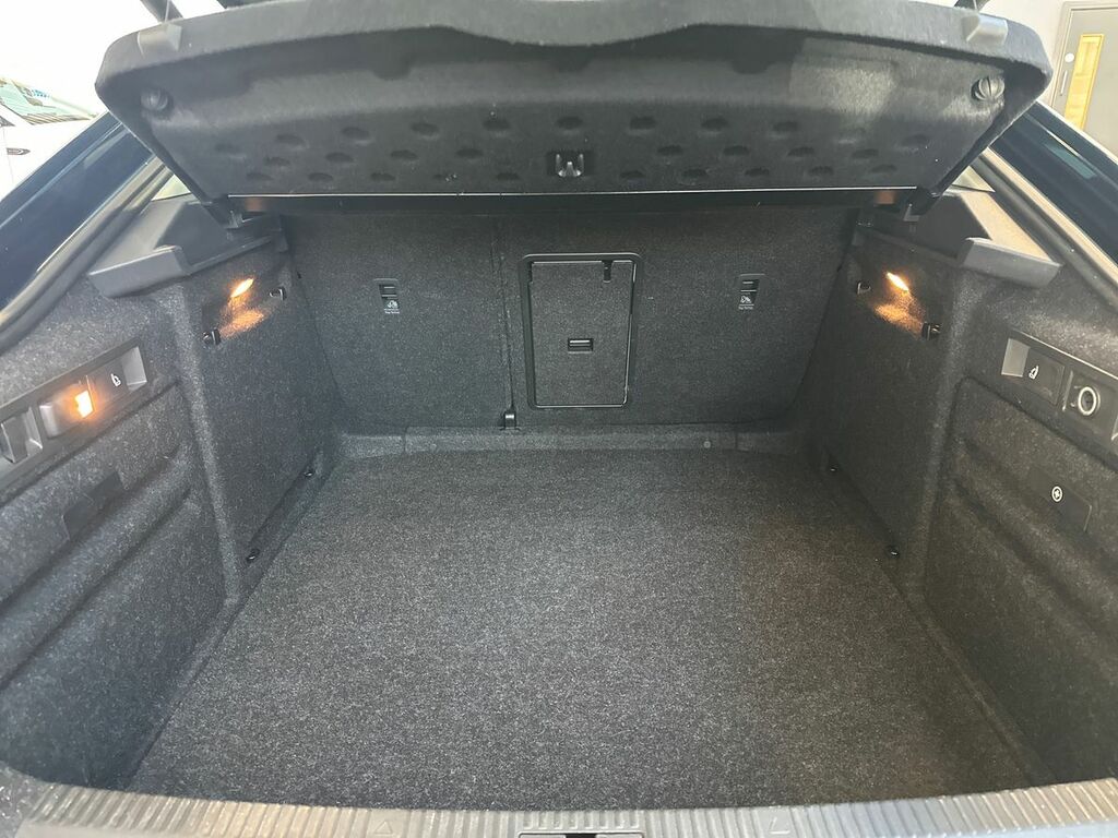 Skoda Superb 2.0 Tdi Se Hatchback 4Wd Euro 6 Blue #18
