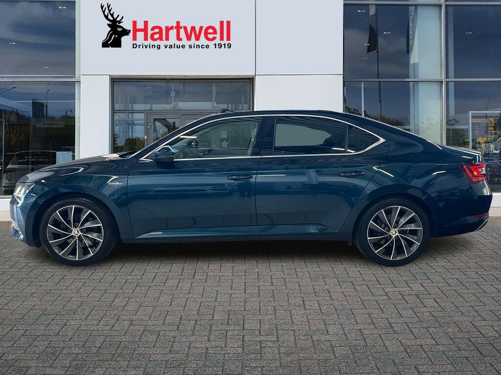 Skoda Superb 2.0 Tsi Laurin Klement Hatchback Dsg Blue #6