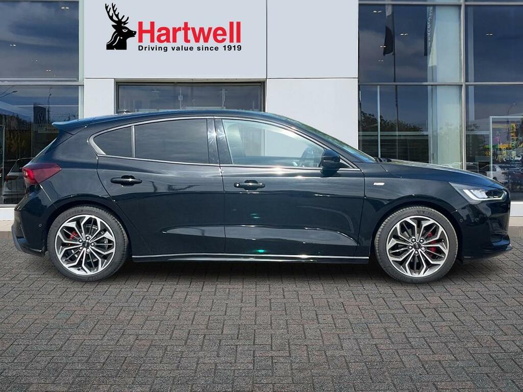 Ford Focus 1.0T Ecoboost Mhev St-line X Hatchback Black #2