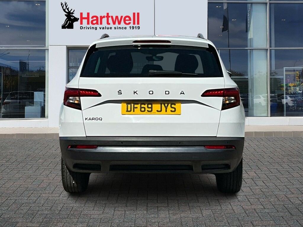 Skoda Karoq 1.0 Tsi Gpf Se Suv Euro 6 Ss White #4