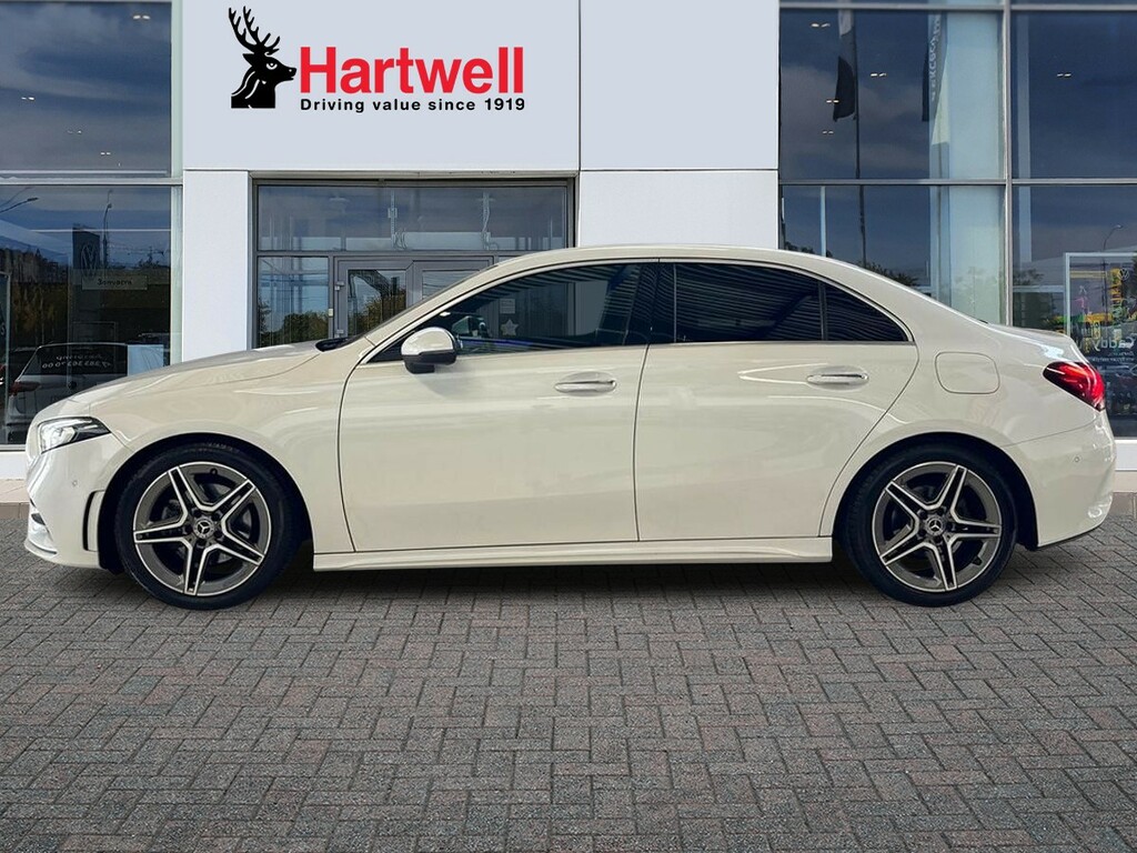 Mercedes-Benz A Class 2.0 A200d Amg Line Premium 2 Saloon 8 White #6