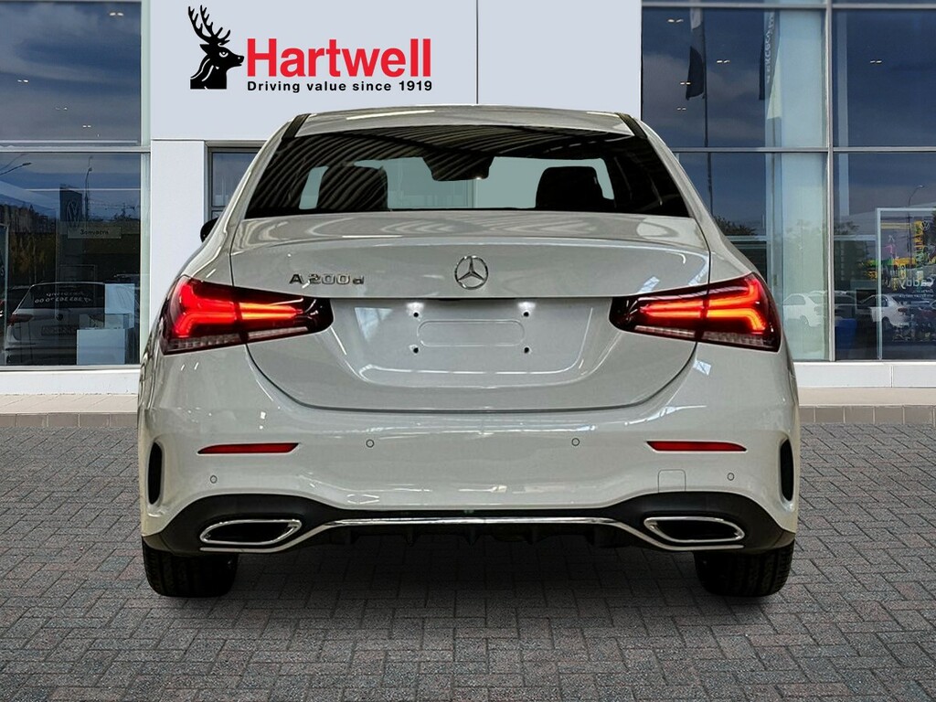 Mercedes-Benz A Class 2.0 A200d Amg Line Premium 2 Saloon 8 White #4