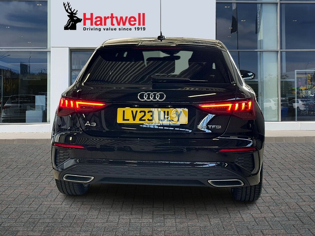 Audi A3 1.0 Tfsi 30 S Line Sportback S Tronic E Black #4
