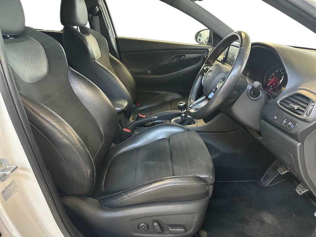 Hyundai I30 1.4 T-gdi N Line Fastback Dct Euro 6 Black #16