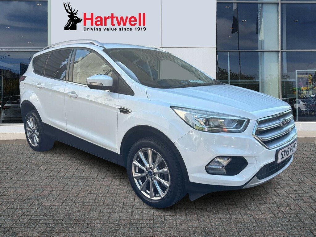 Ford Kuga 2.0 Tdci Ecoblue Titanium Edition Suv P White