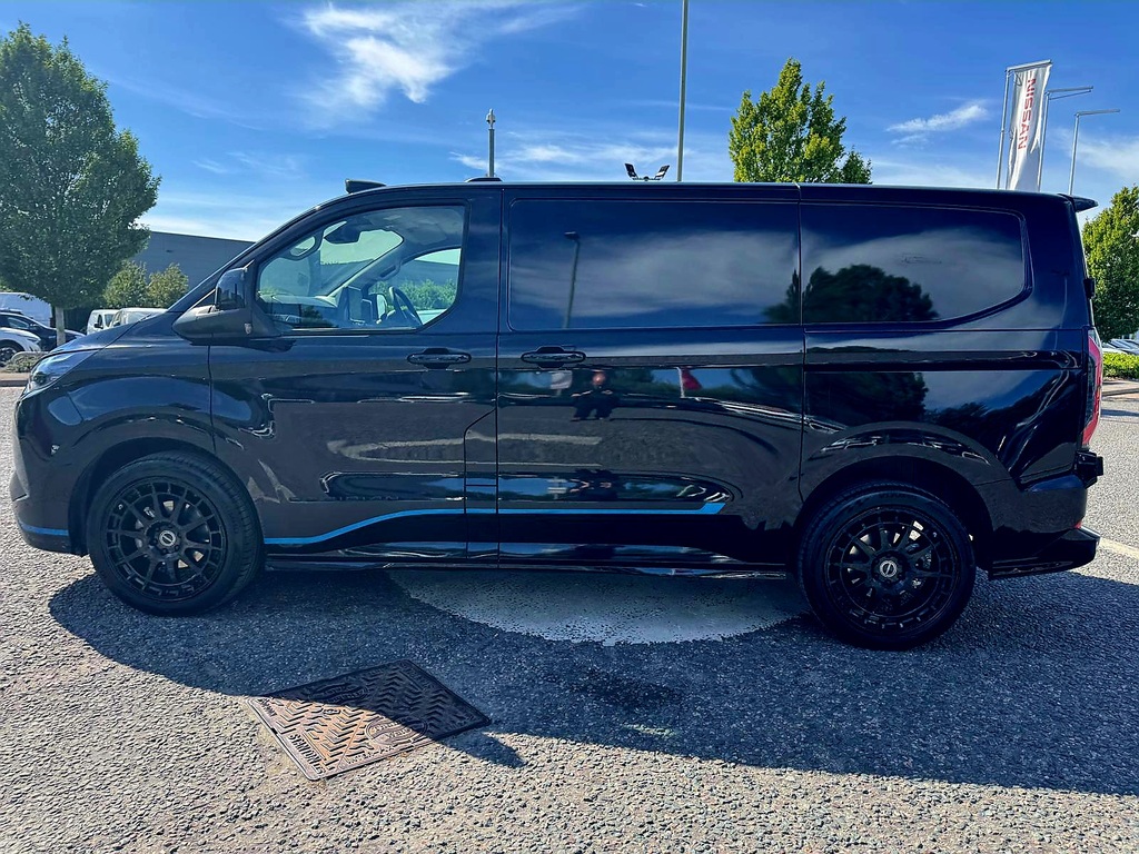 Ford Transit Custom 320 L1 H1 65Kwh Sport Obsidian Edition Au OE26EFT Black #5