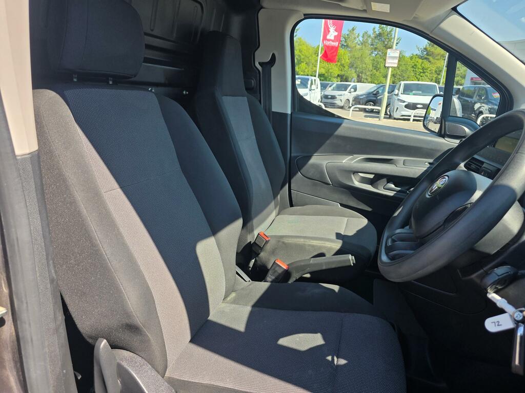 Toyota Proace City 1.5L Bluehdi Icon Short Panel Van Manua White #15