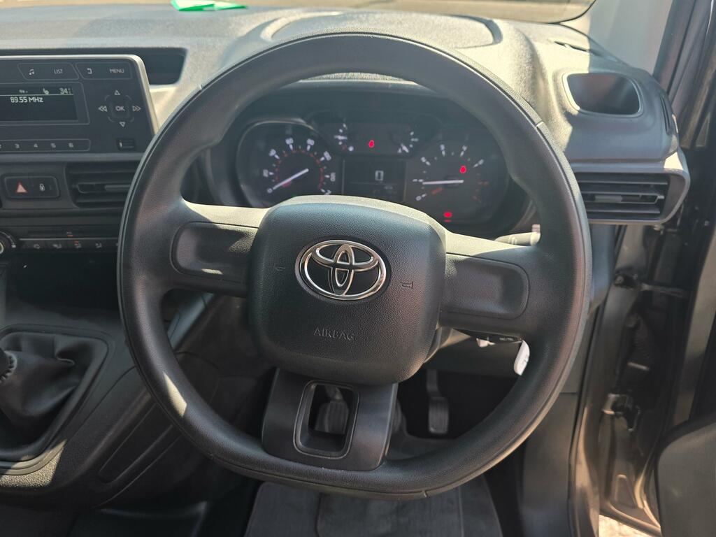 Toyota Proace City 1.5L Bluehdi Icon Short Panel Van Manua White #17