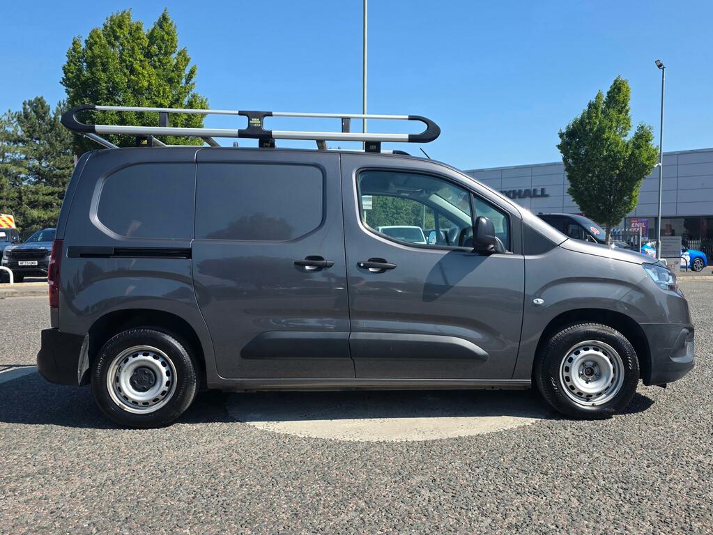 Toyota Proace City 1.5 Bluehdi Active Short Panel Van Manu Grey #4