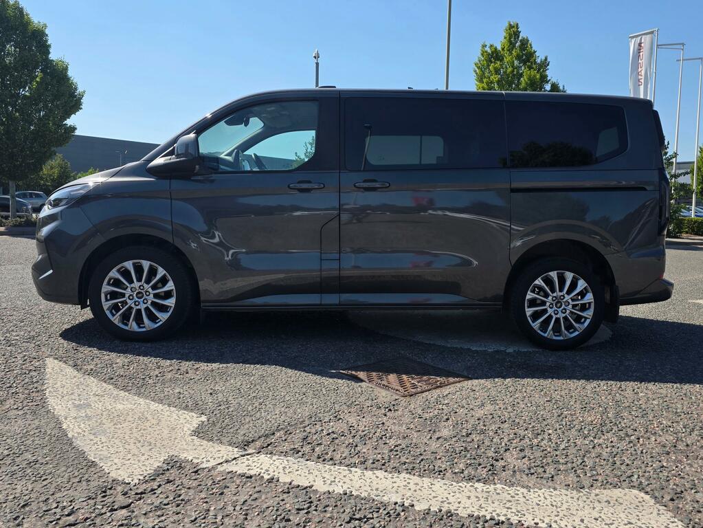Ford Tourneo Custom 320 L1 Titanium 8 Seat 2.0 Ecoblue 136Ps  #5