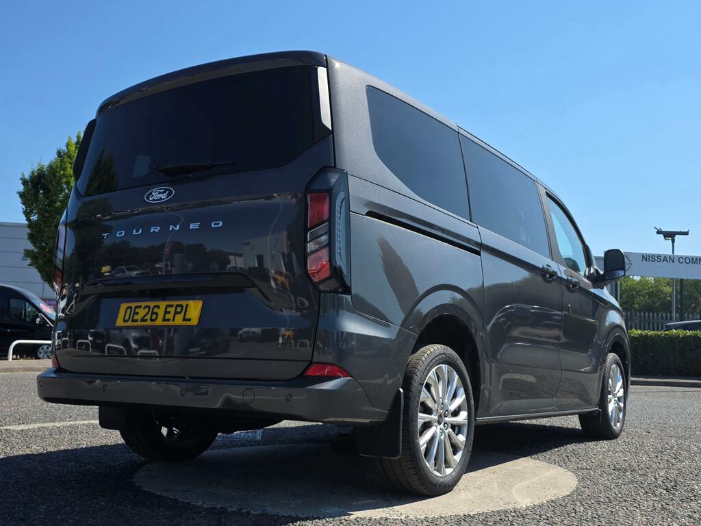 Ford Tourneo Custom 320 L1 Titanium 8 Seat 2.0 Ecoblue 136Ps  #6