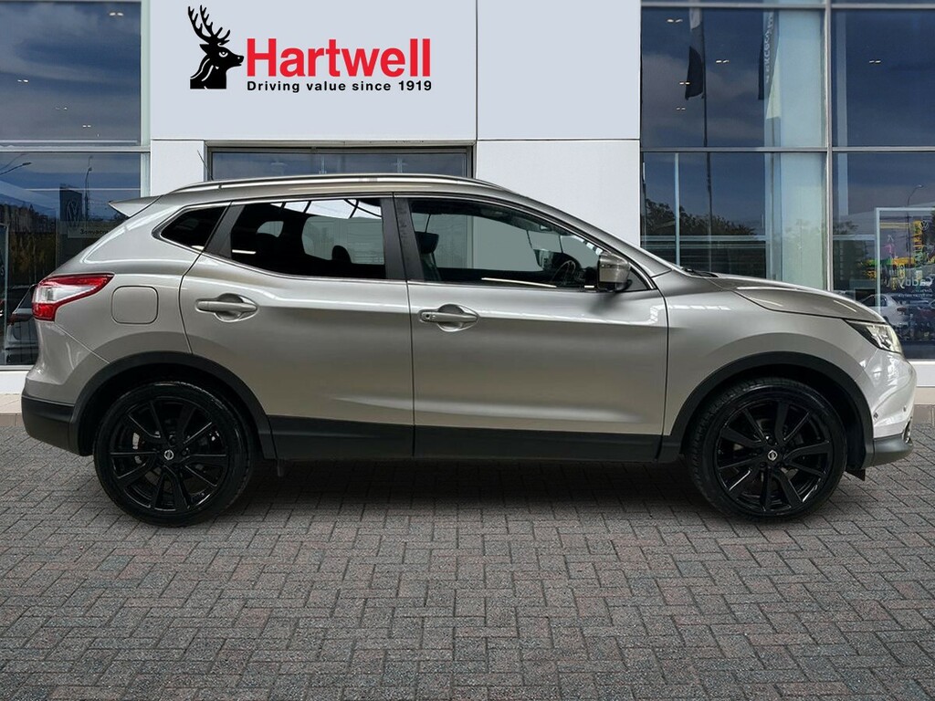 Nissan Qashqai 1.6 Dci Tekna Suv 4Wd Euro 6 S Silver #2