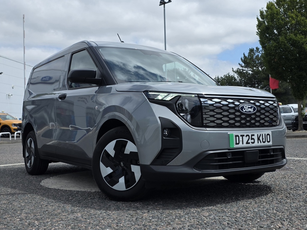 Ford Transit Courier 43Kwh Trend Panel Van Swb 136 P Silver