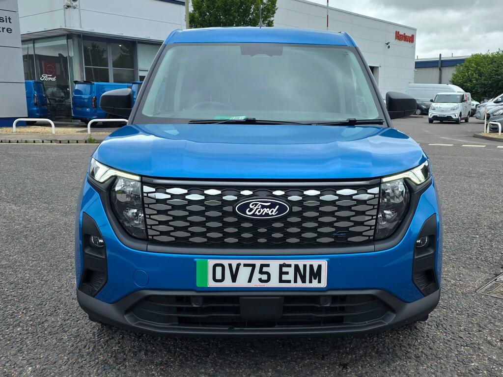 Ford Transit Courier 43Kwh Trend Panel Van Swb 136 P Blue #2