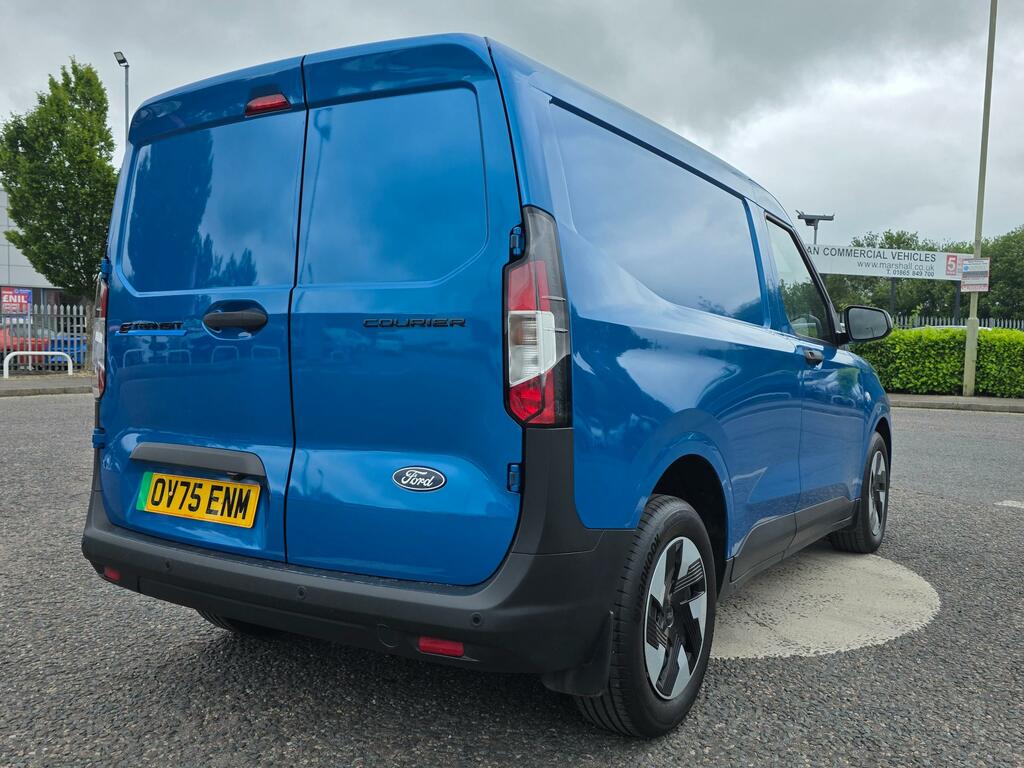 Ford Transit Courier 43Kwh Trend Panel Van Swb 136 P Blue #6