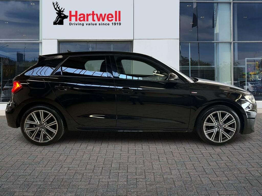 Audi A1 1.0 Tfsi 25 S Line Sportback S Tronic E GF24FWE Black #2