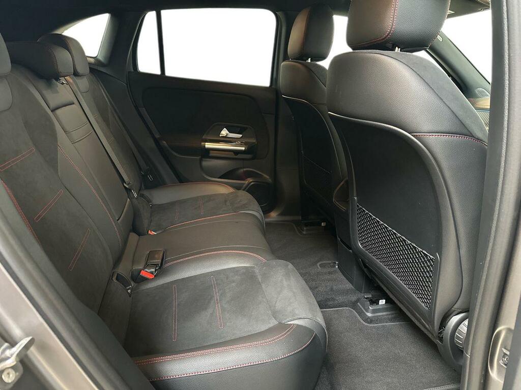 Mercedes-Benz EQA Eqa 250 Black #17