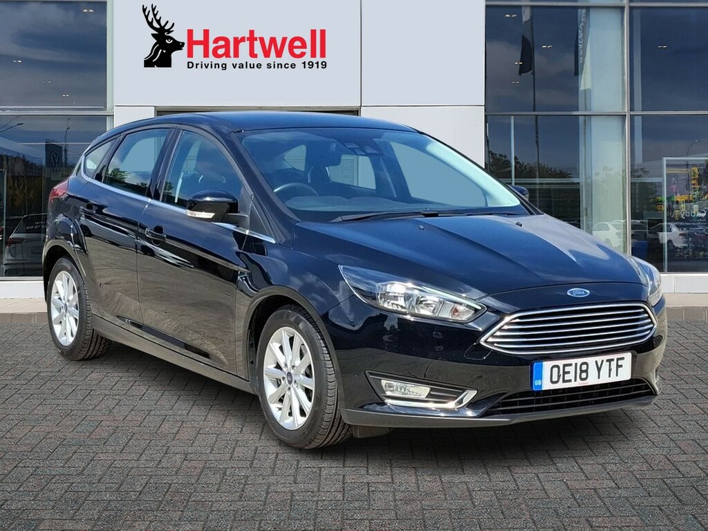Ford Focus 1.0T Ecoboost Titanium Hatchback Black