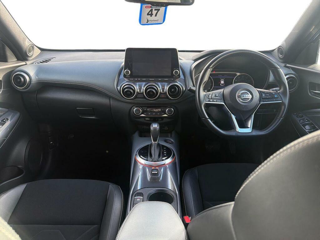 Nissan Juke Tekna Blue #11