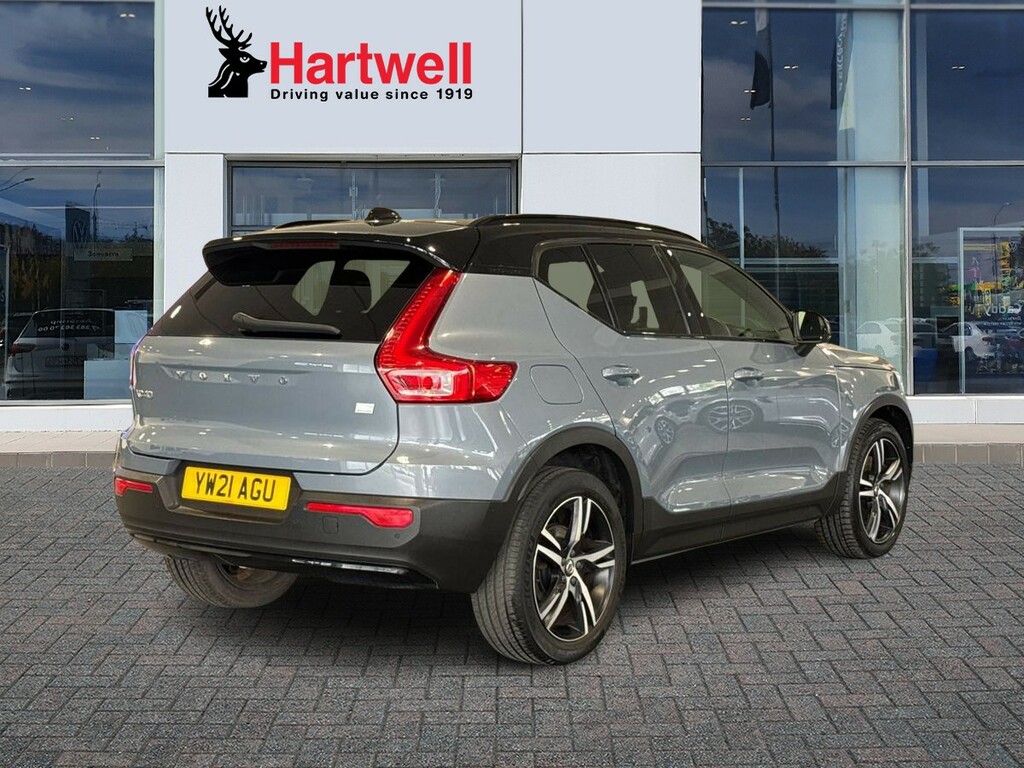 Volvo XC40 1.5H T4 Recharge 10.7Kwh R-design Suv P Grey #3