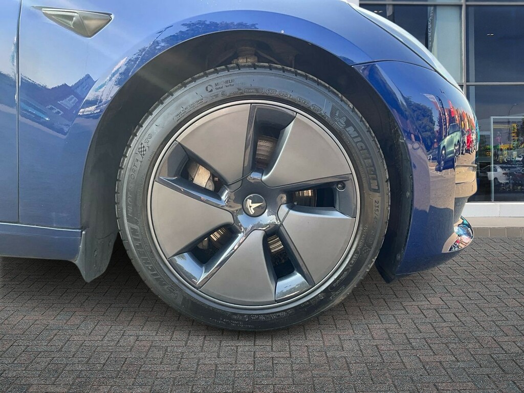 Tesla Model 3 Standard Range Plus Saloon Rwd Grey #9