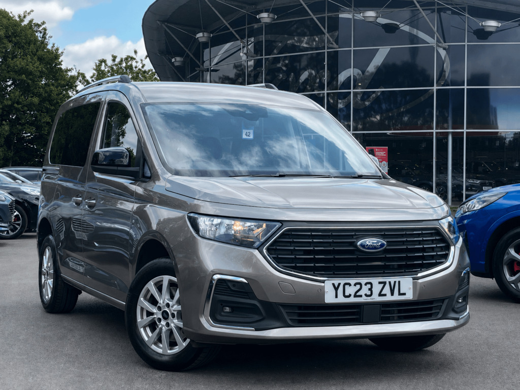 Ford Tourneo Connect 1.5 Ecoboost Titanium Mpv Dct Euro 6 S Silver