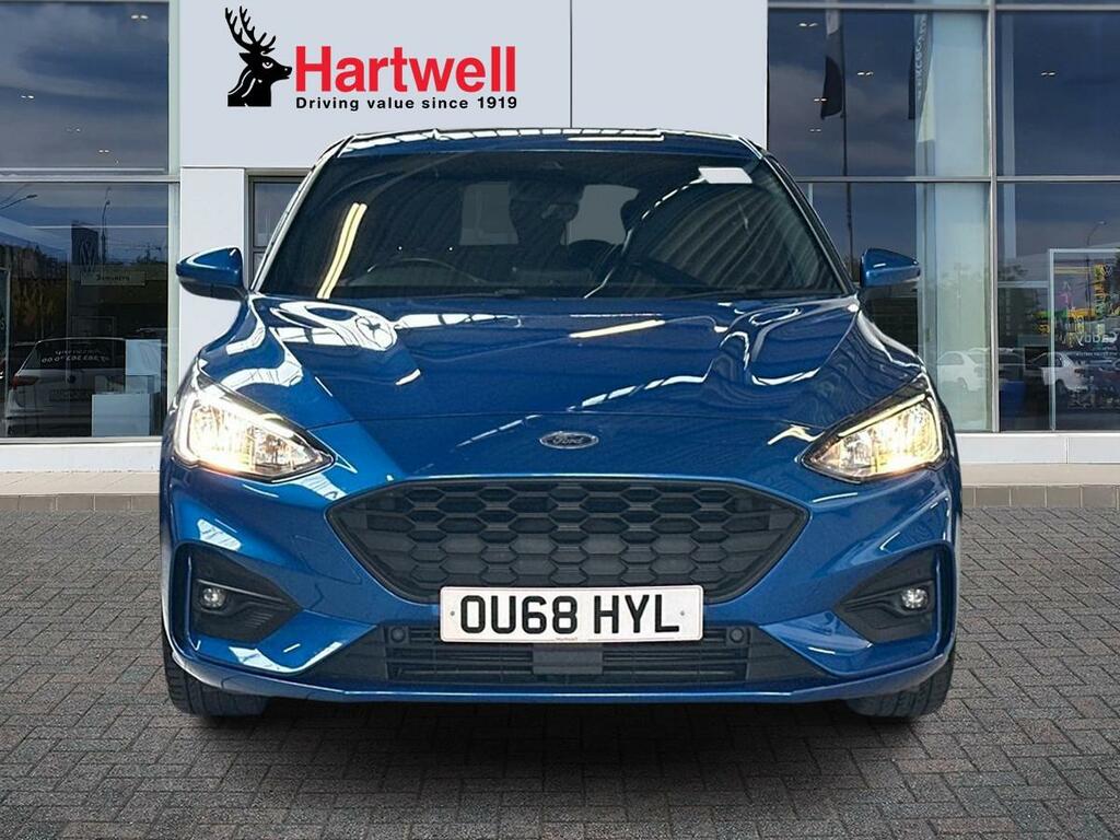 Ford Focus 1.5 St-line X Tdci 119 Bhp White #8