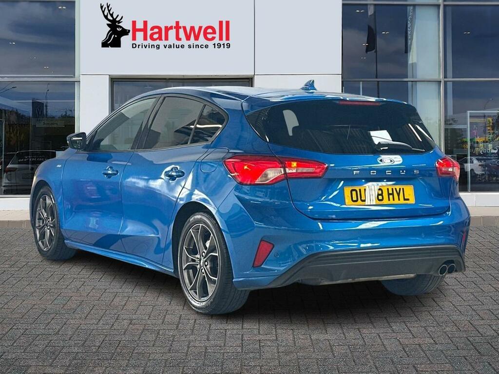 Ford Focus 1.5 St-line X Tdci 119 Bhp White #5