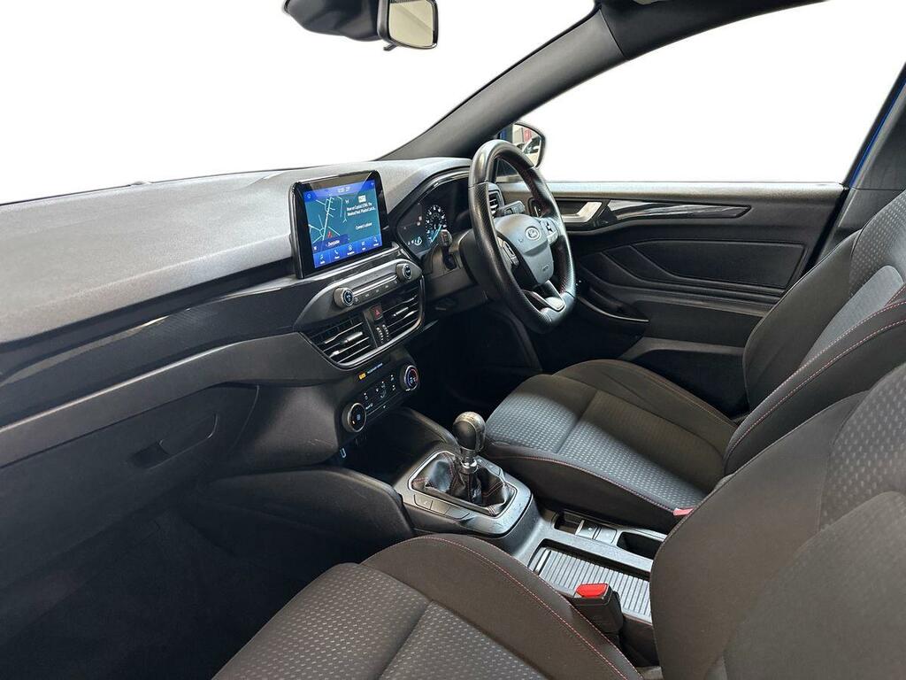 Ford Focus 1.5 St-line X Tdci 119 Bhp White #15