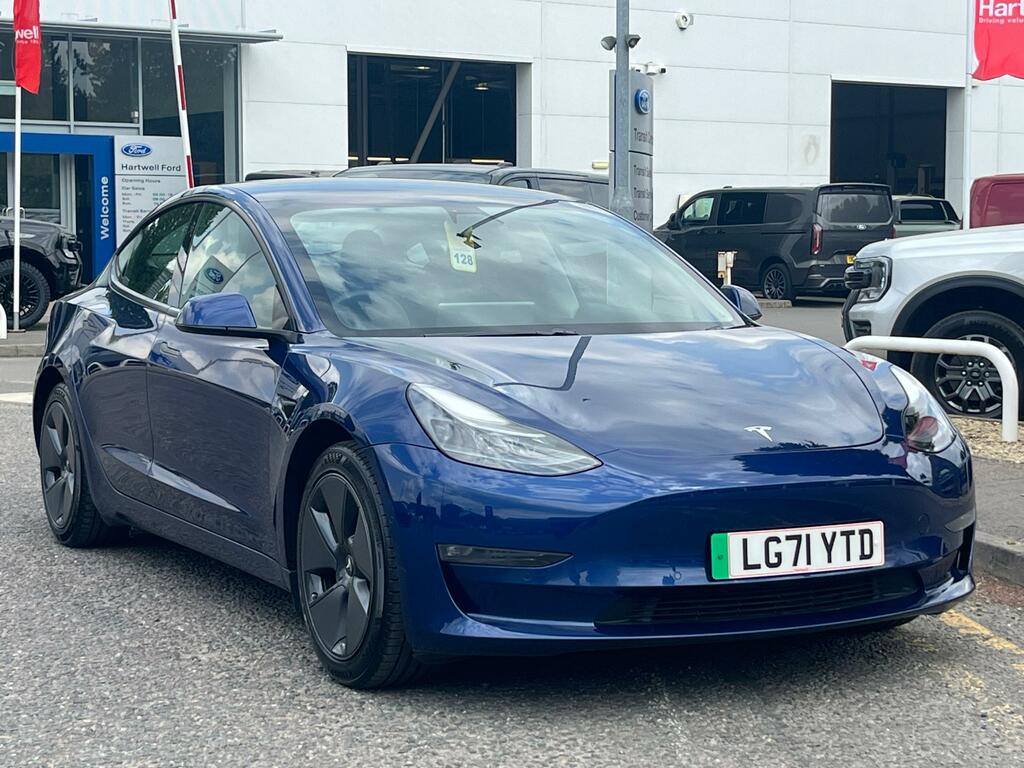 Tesla Model 3 Dual Motor Long Range Saloon 4 Blue