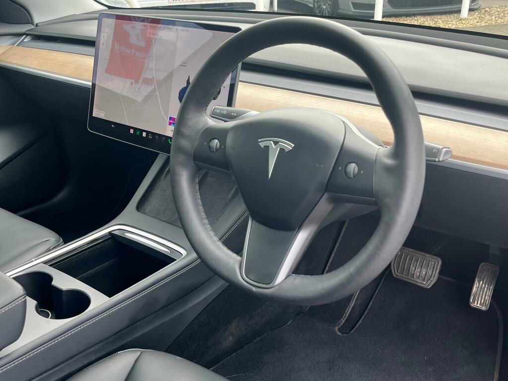 Tesla Model 3 Dual Motor Long Range Saloon 4 White #11
