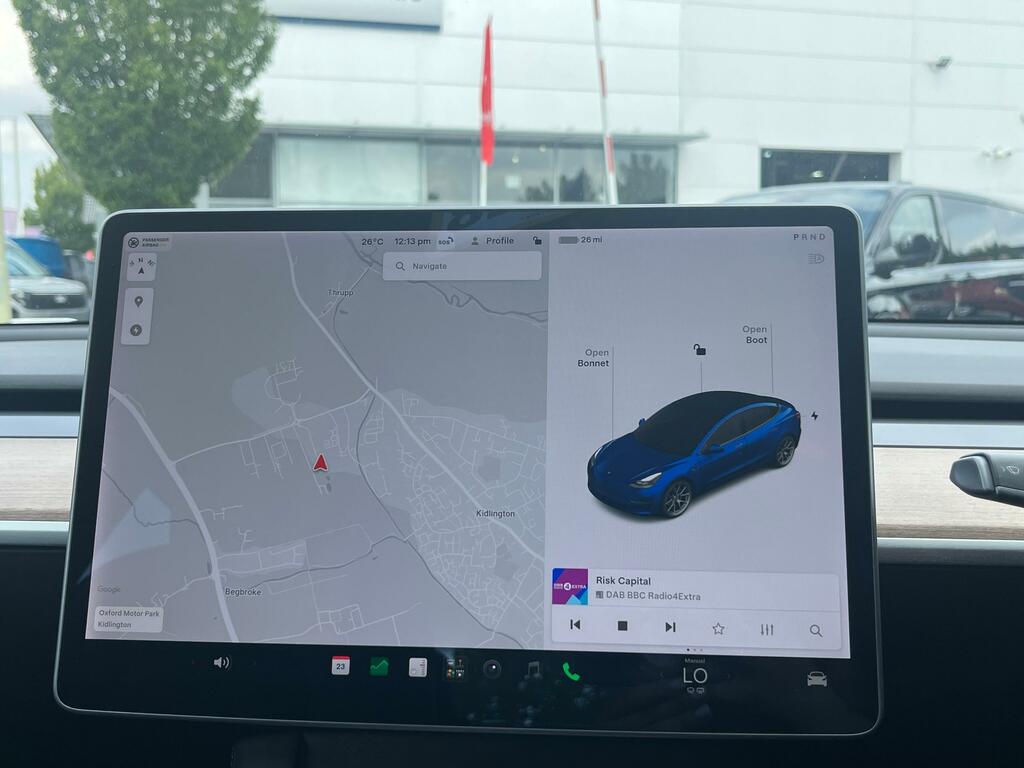 Tesla Model 3 Dual Motor Long Range Saloon 4 White #21