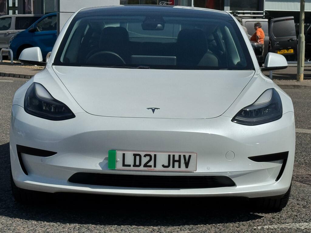 Tesla Model 3 Standard Range Plus Saloon Rwd White #4