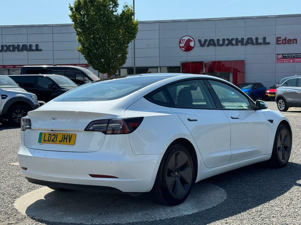 Tesla Model 3 Standard Range Plus Saloon Rwd White #6