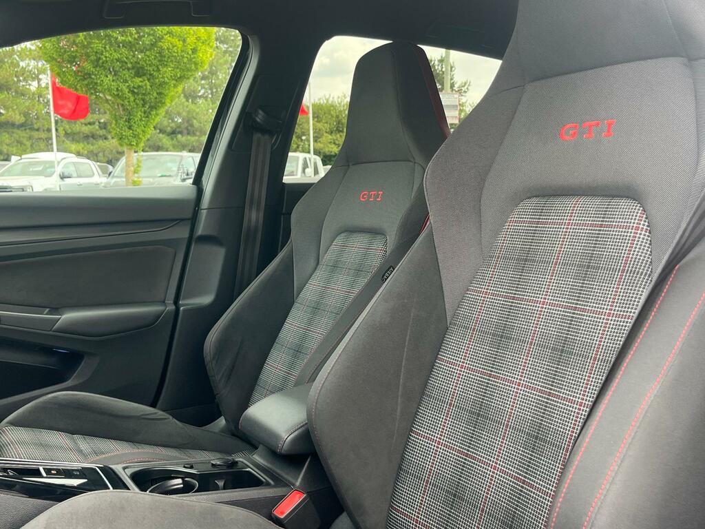Land Rover Range Rover 3.0 D300 Se Black #14