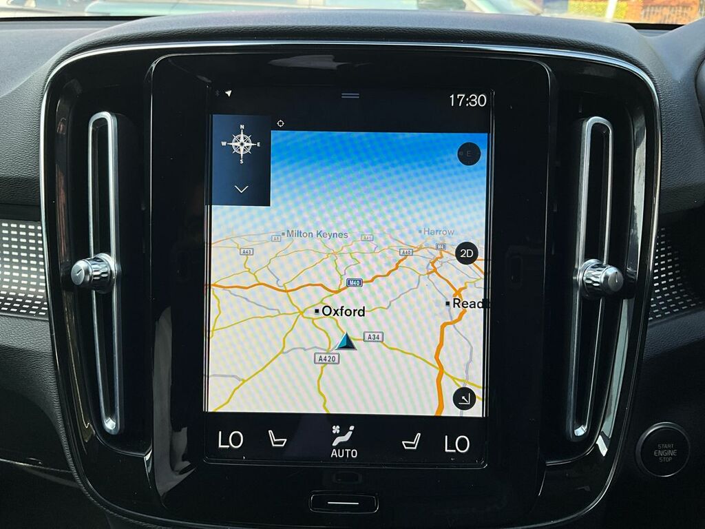 Volvo XC40 2L Inscription Pro Silver #20