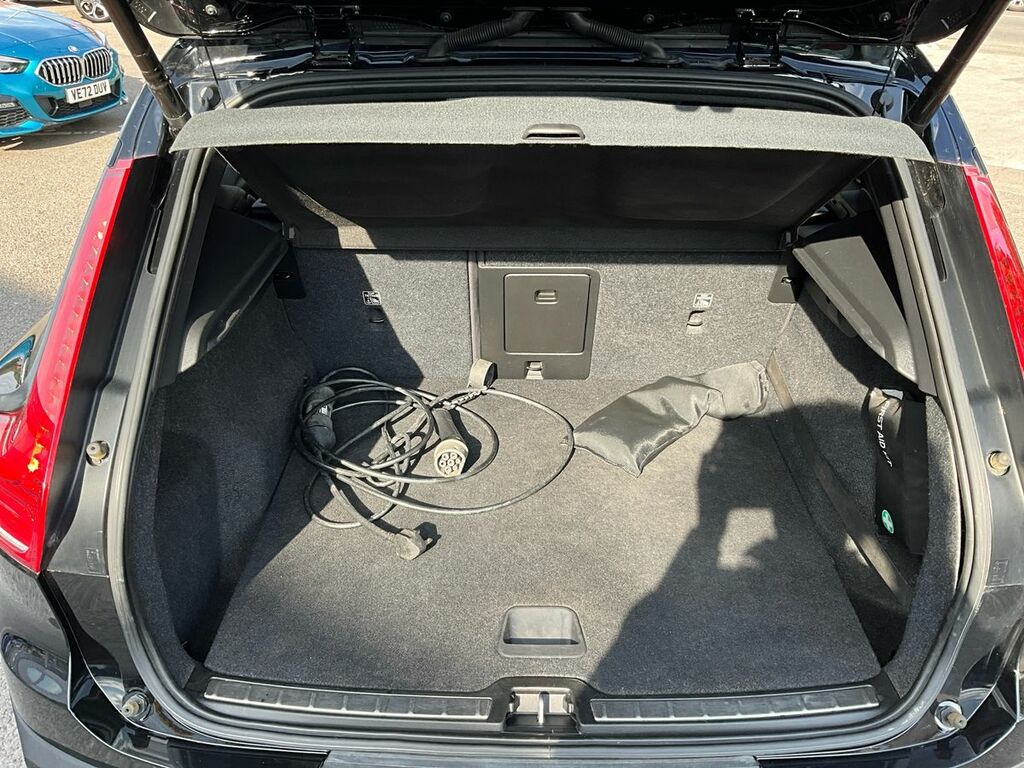 Volvo XC40 2L Inscription Pro Silver #18