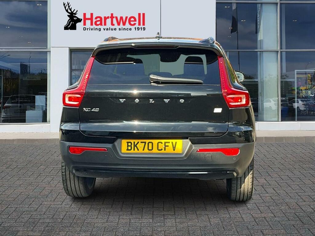 Volvo XC40 1.5H T5 Twin Engine Recharge 10.7Kwh R-design Pro Black #4