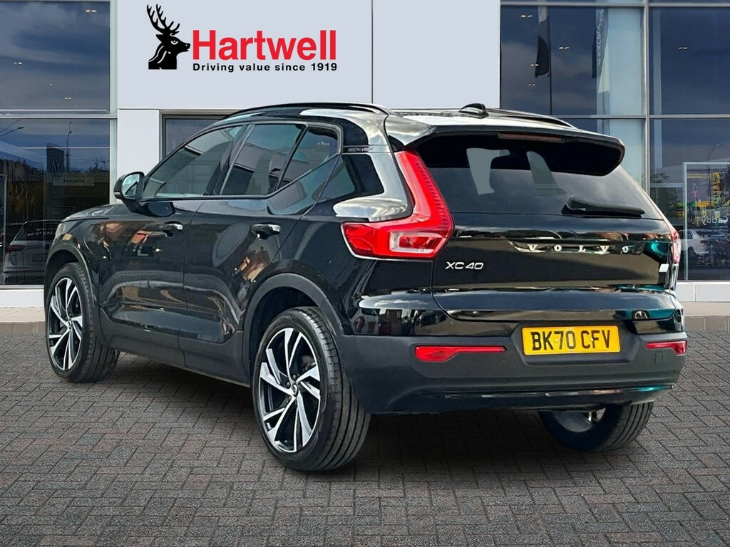 Volvo XC40 1.5H T5 Twin Engine Recharge 10.7Kwh R-design Pro Black #5
