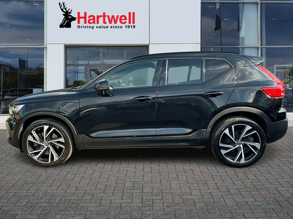 Volvo XC40 1.5H T5 Twin Engine Recharge 10.7Kwh R-design Pro Black #6