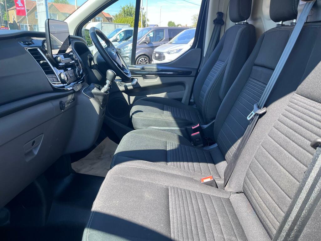 Ford Transit Custom Signature 2.0 Ecoblue 130 Bhp L1 Swb 6 Seat Double Black #13