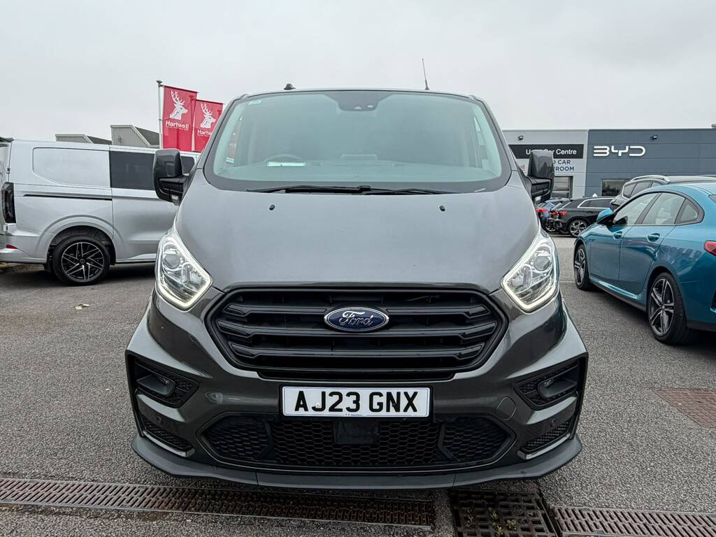 Ford Transit Custom 2.0 320 Ecoblue Limited Panel Van #2