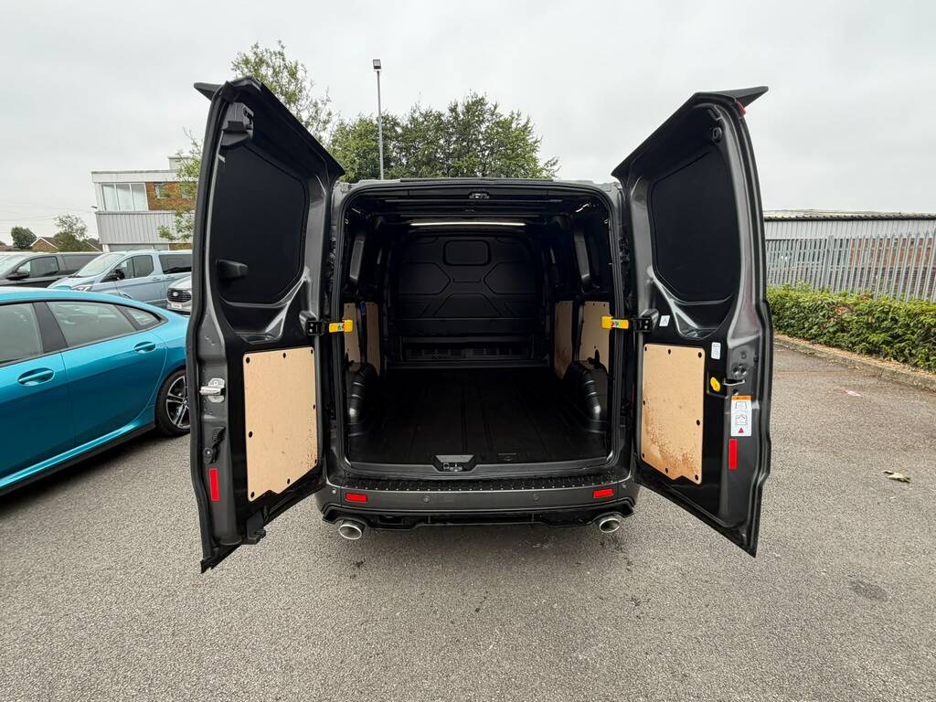 Ford Transit Custom 2.0 320 Ecoblue Limited Panel Van #6