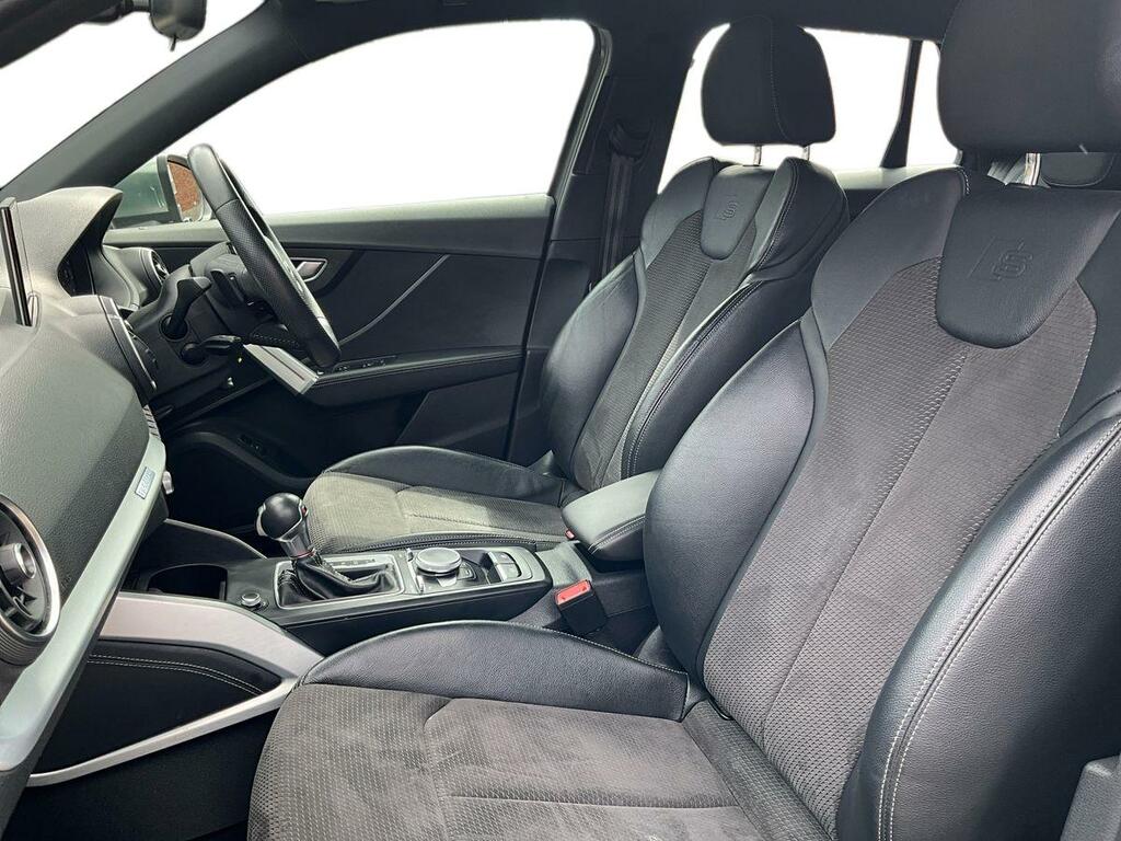 Audi SQ2 2.0 Sq2 Tfsi Quattro 297 Bhp Red #16