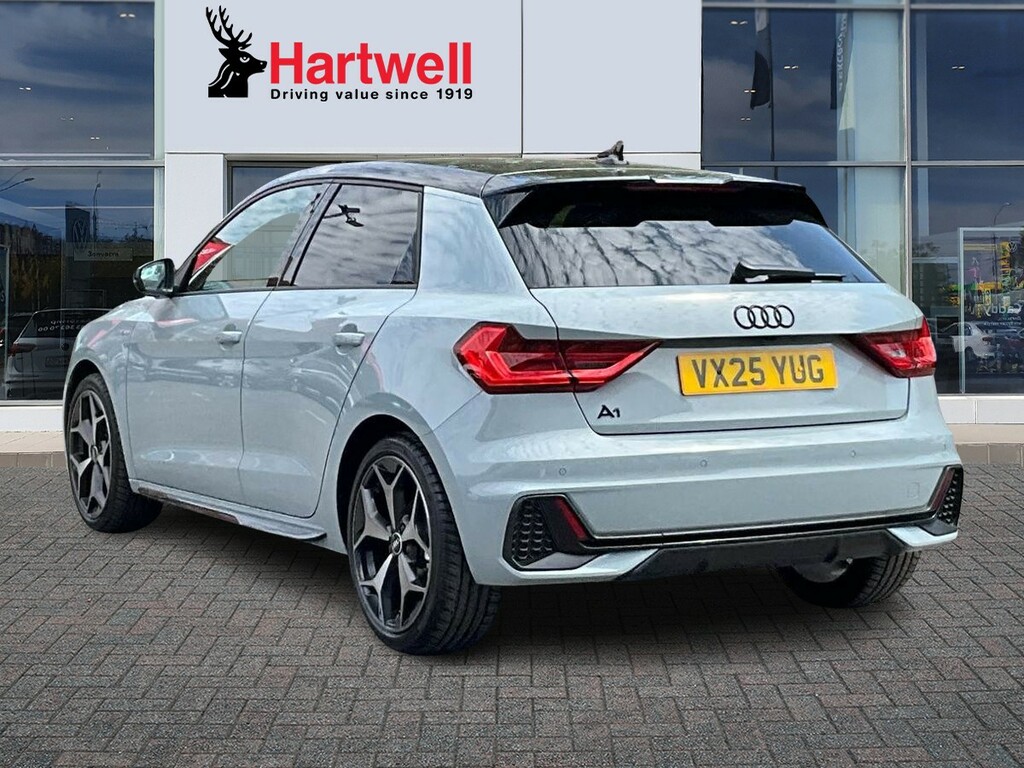 Audi A1 1.0 Tfsi 30 Black Edition Sportback S T Grey #5