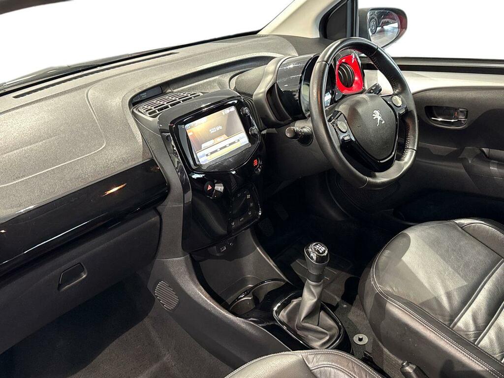 Peugeot 108 1.0 Allure Hatchback White #15