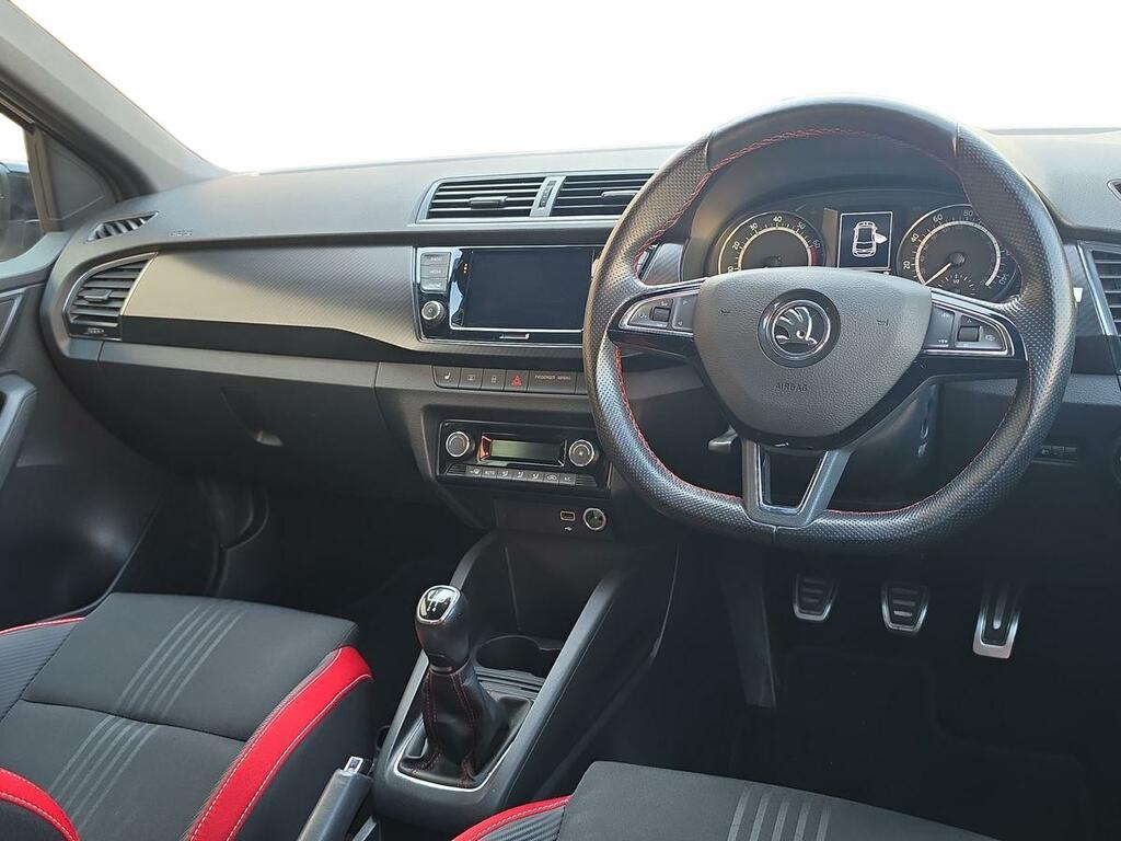 Skoda Fabia 1.0 Tsi Colour Edition Red #11