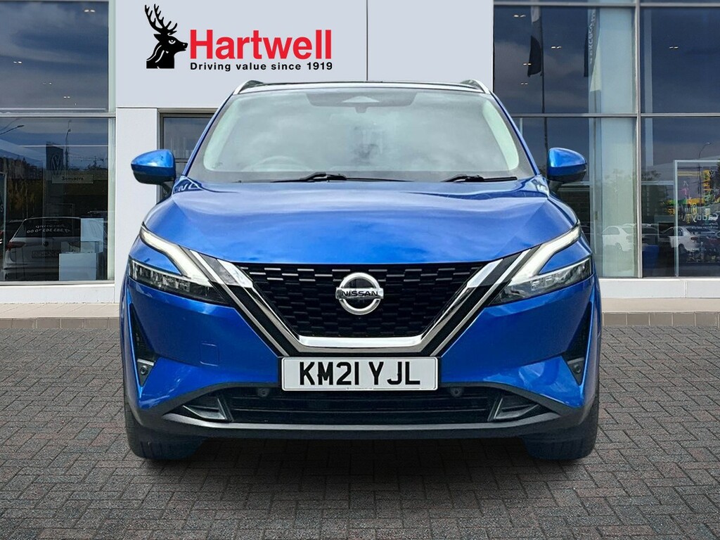 Nissan Qashqai Hatchback White #8