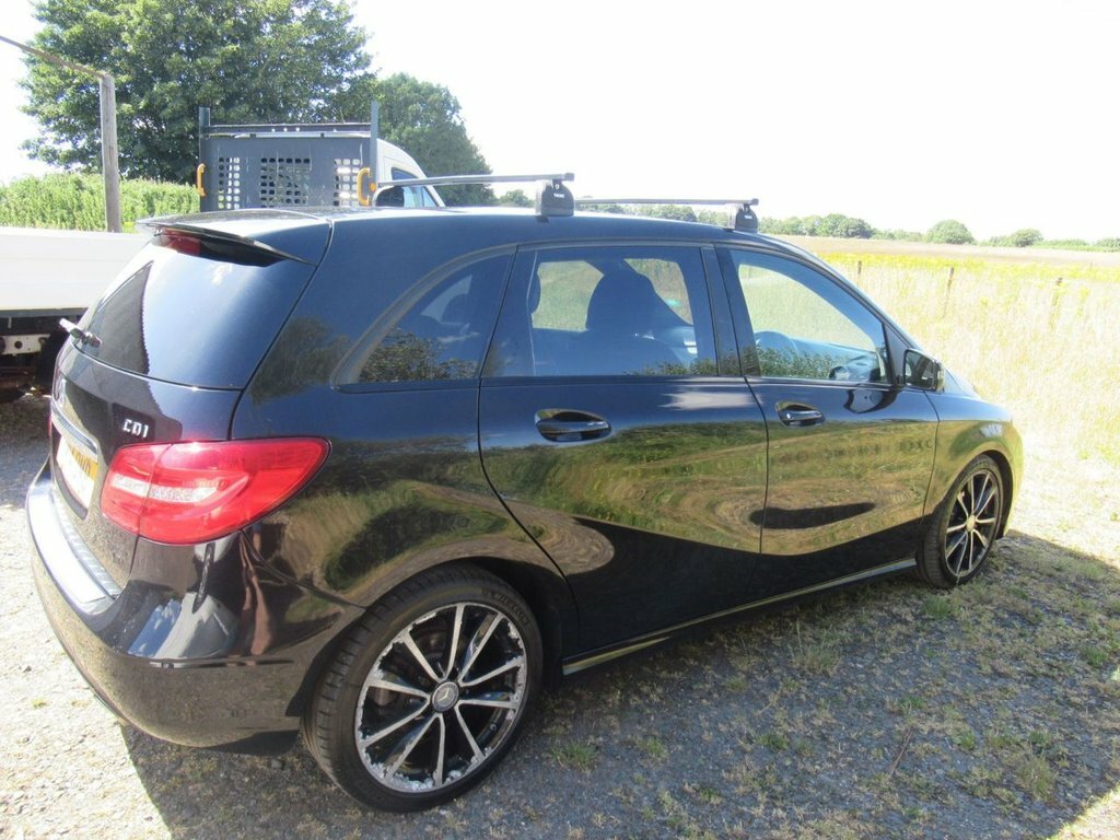 Mercedes-Benz B Class 1.8L Sport Black #4