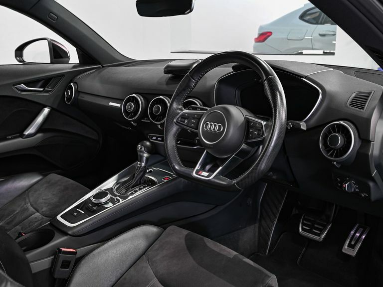 Audi TT 2.0T Fsi S Line S Tronic Coupe LK67LMM Black #2